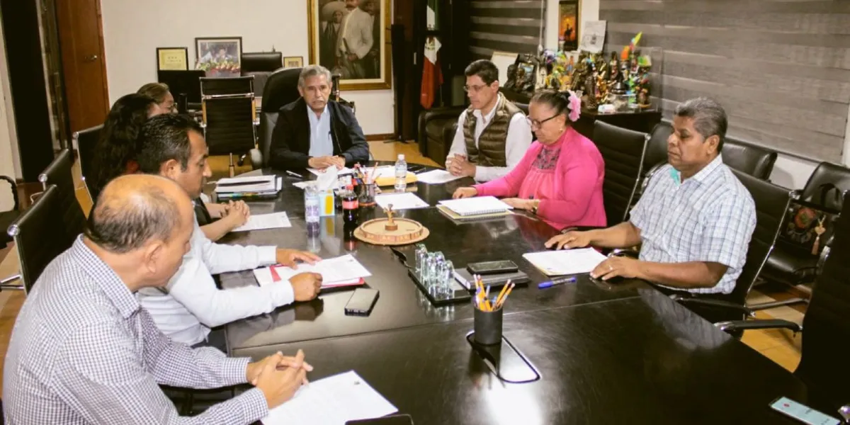 Ayuntamiento de Cuernavaca autoriza incrementos salariales a trabajadores sindicalizados y jubilados