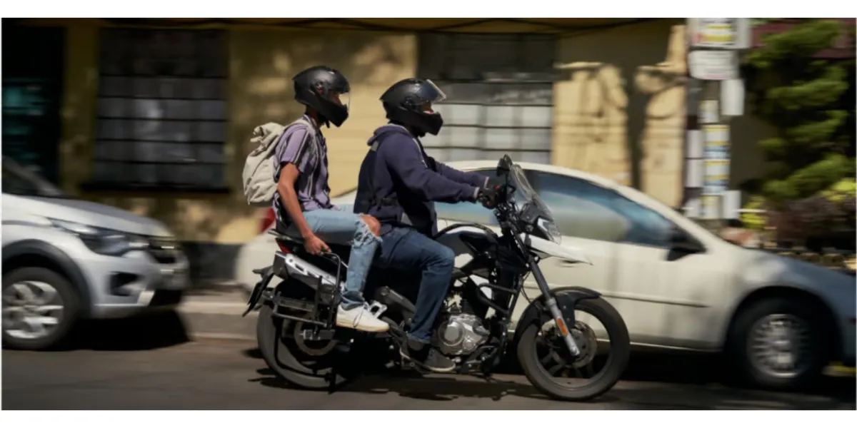 Cuernavaca descarta prohibir DiDi, Uber y mototaxis; llaman a regular movilidad tras accidente en el Paso Exprés