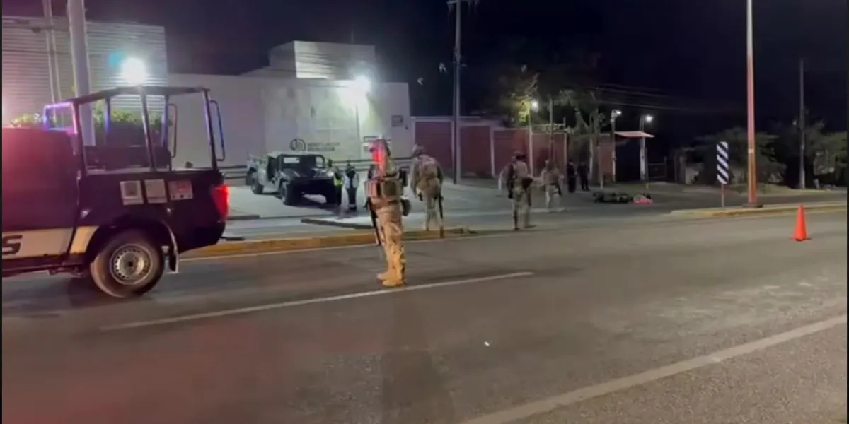 Ataque armado en la carretera Alpuyeca–Xochitepec dejó un muerto y un herido; Fiscalía investiga el hecho ocurrido en Xochitepec.