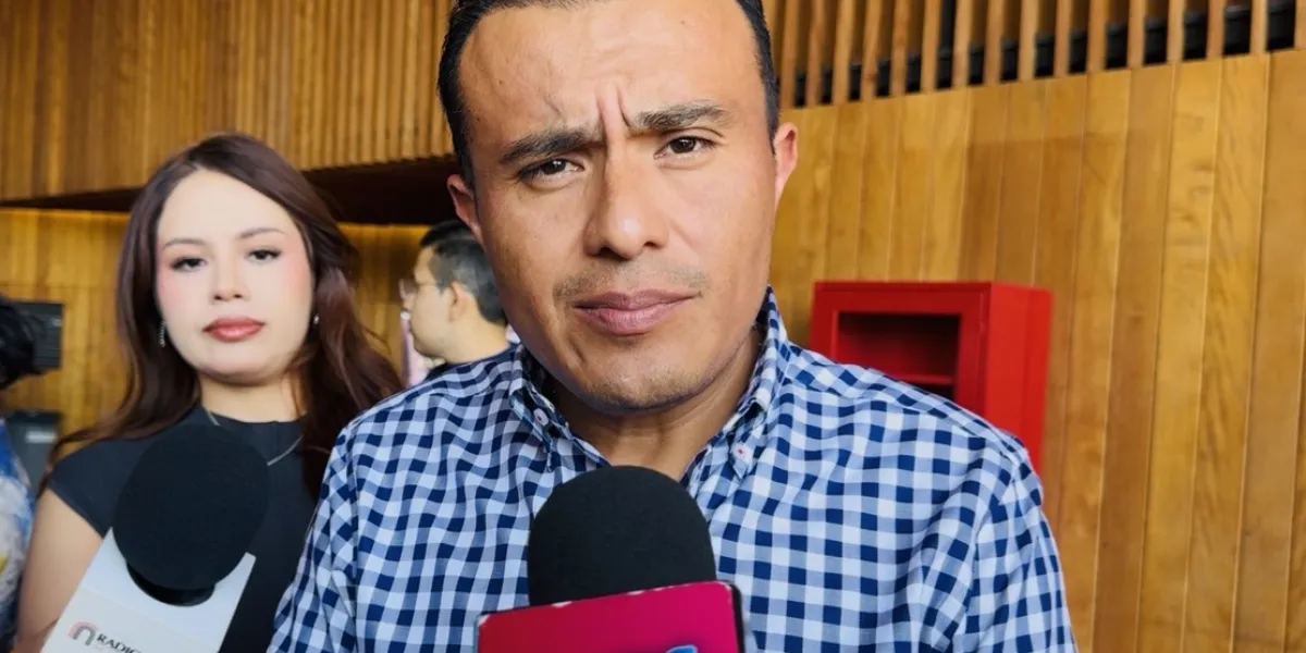 Isaac Pimentel afirmó que la presencia de Margarita González Saravia en el Congreso para entregar su informe demuestra transparencia y rendición de cuentas en Morelos.