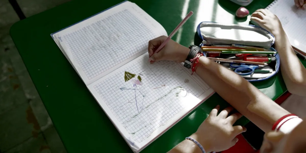 La Secretaría de Educación en Morelos aseguró que existen condiciones para clases normales, pese al ausentismo registrado tras hechos violentos del domingo.