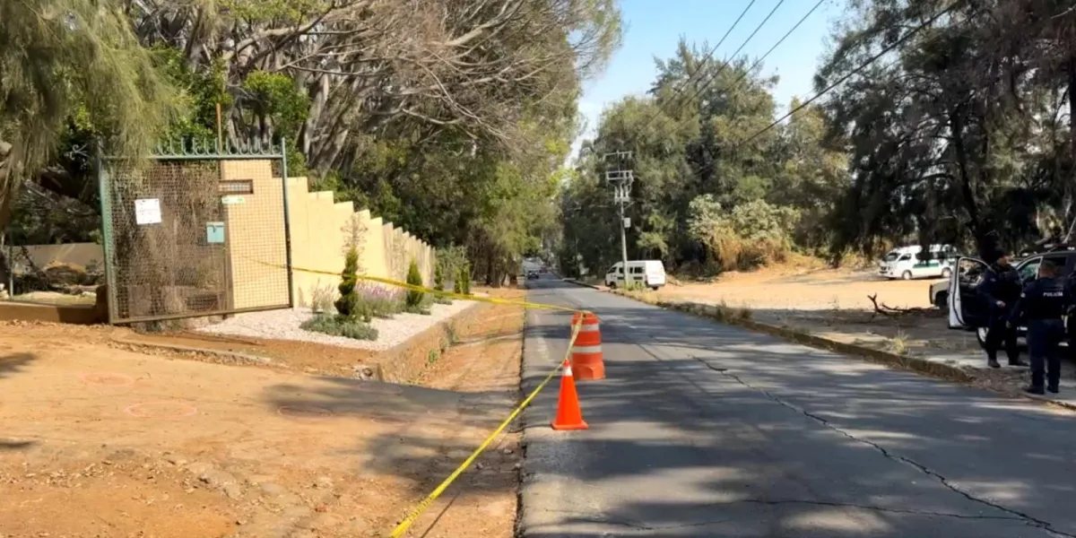 Un velador fue atacado a balazos en la colonia Del Bosque, en Cuernavaca; murió en el hospital. Autoridades ya investigan el homicidio.