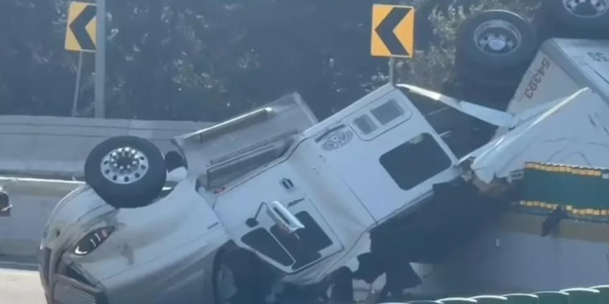 Un accidente en la México-Cuernavaca a la altura de La Pera dejó una persona muerta y afectaciones viales durante varias horas.