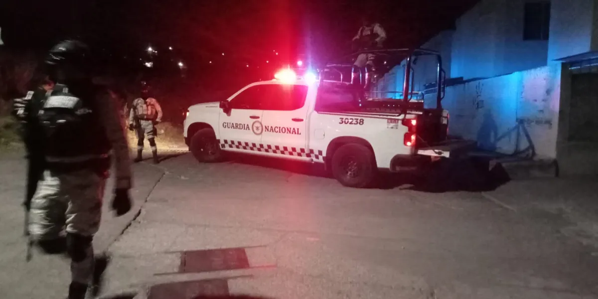 Motociclista fue asesinado en Emiliano Zapata durante un ataque armado en Las Arenas; autoridades investigan el homicidio y no hay detenidos.