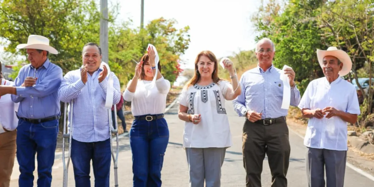 Gobernadora inaugura rehabilitación del camino Tetecala-Michapa-Amacuzac