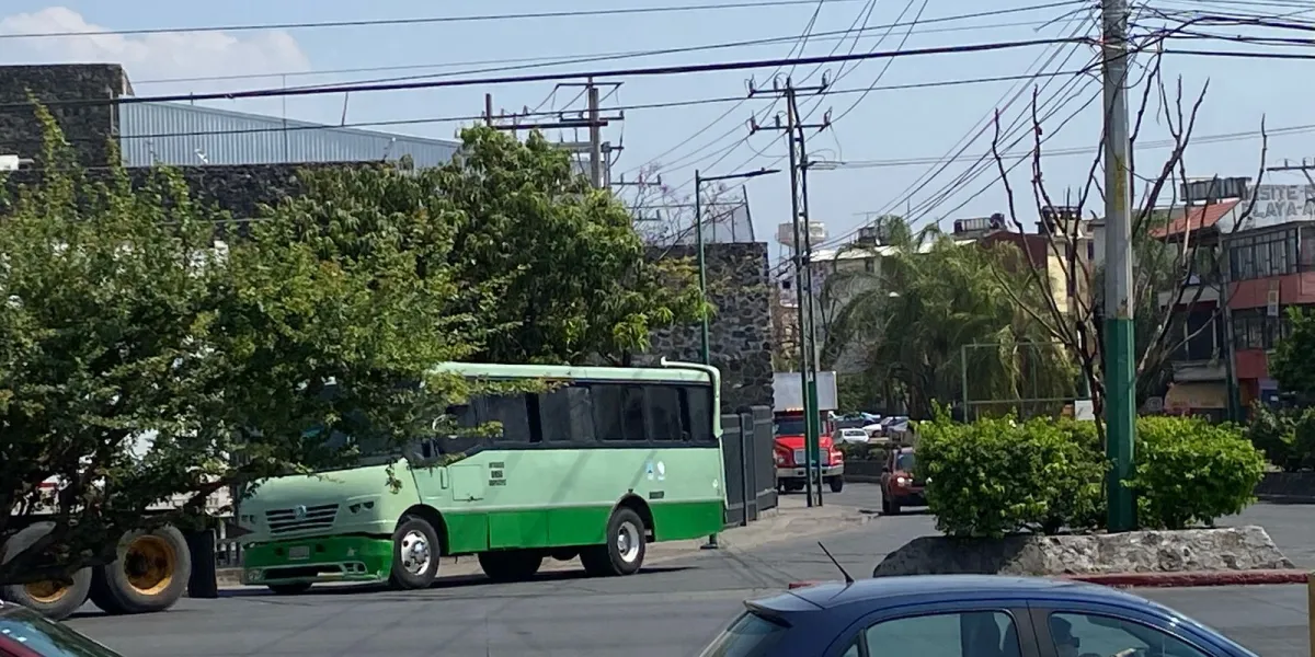 Morelos implementará transporte público inclusivo en dos meses con unidades adaptadas para personas con discapacidad, informó Movilidad estatal.