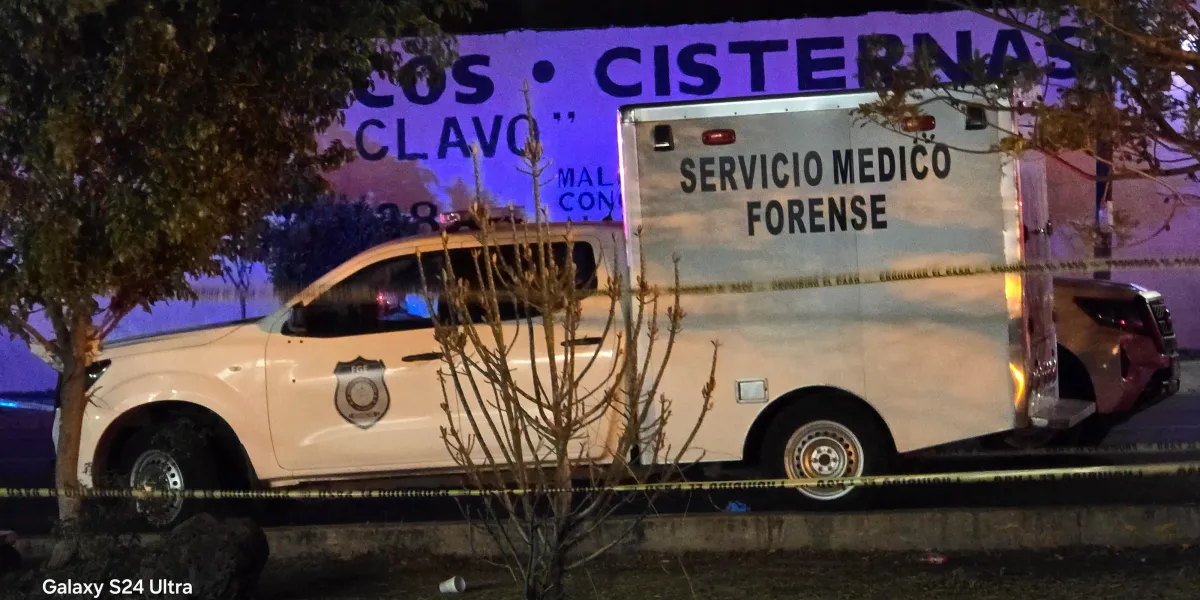 Un hombre fue asesinado a balazos mientras conducía sobre el bulevar Cuauhnáhuac, en Jiutepec; agresores huyeron en motocicleta.
