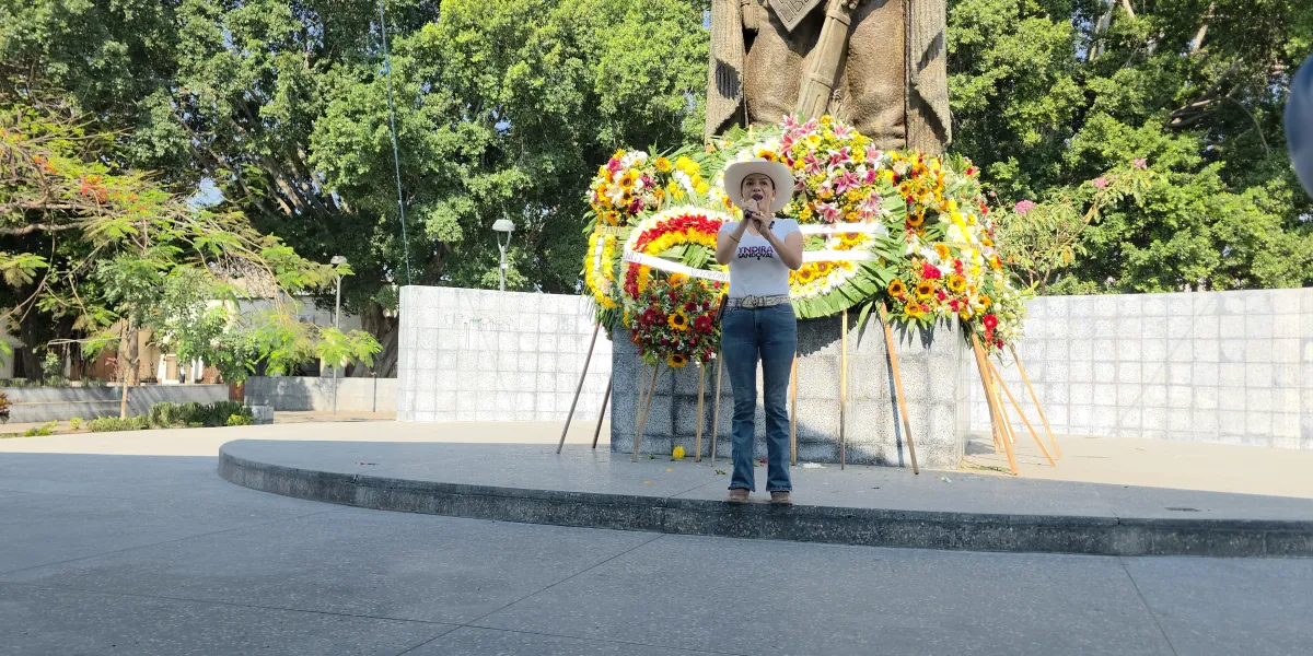 Yndira Sandoval afirmó que a 107 años del asesinato de Emiliano Zapata, continúan el abandono del campo, el despojo de tierras y la exigencia de justicia en México.