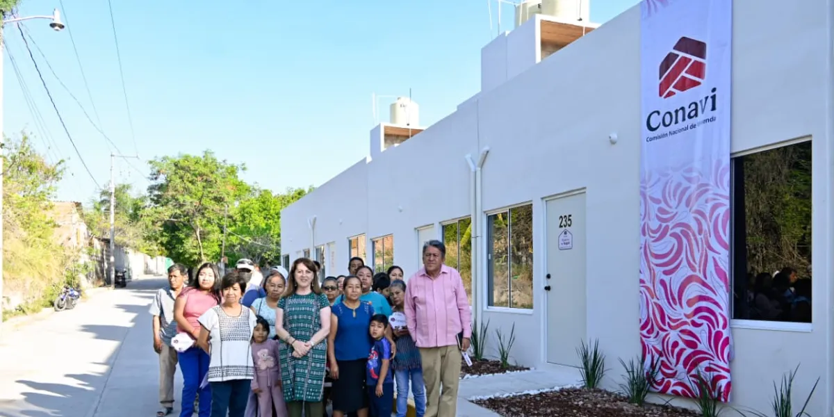 Gobierno de Morelos entrega 32 viviendas en Xoxocotla como parte del programa federal “Viviendas para el Bienestar”.
