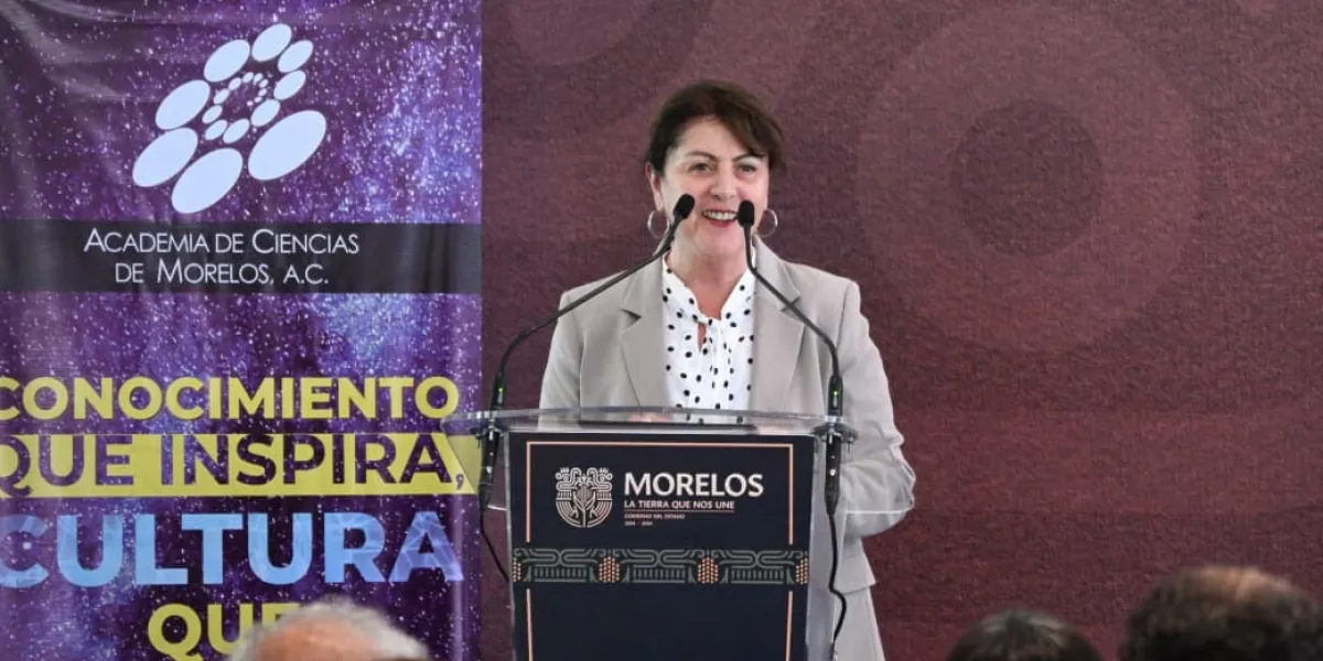 Margarita González Saravia tomó protesta a la nueva Mesa Directiva de la Academia de Ciencias de Morelos.