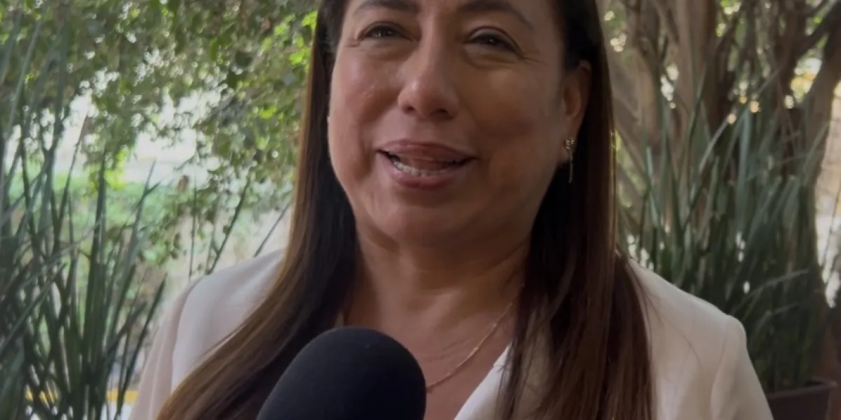 Alejandra Flores renuncia al IMRyT para buscar participación en elecciones 2027; iniciará recorrido en Cuernavaca.