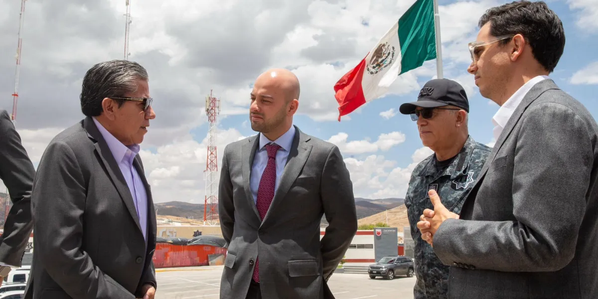 El secretario de Gobierno de Morelos, Edgar Maldonado Ceballos, participó en la Mesa Estatal de Coordinación de Paz y Seguridad de Zacatecas para fortalecer estrategias de seguridad.