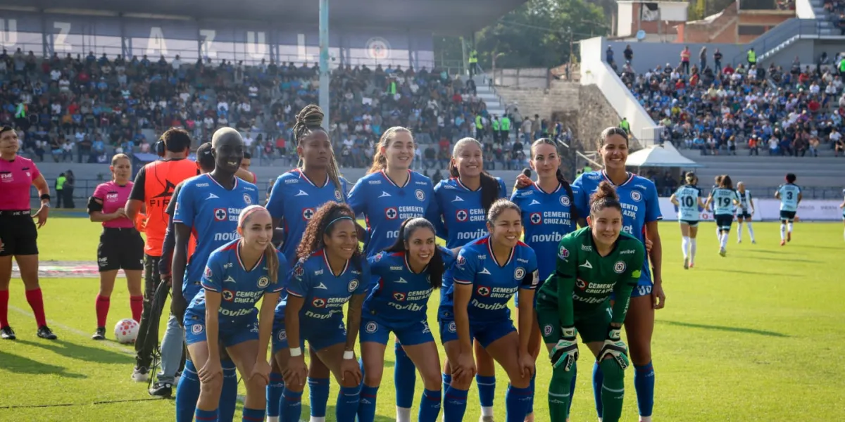 CRUZ AZUL FEMENIL