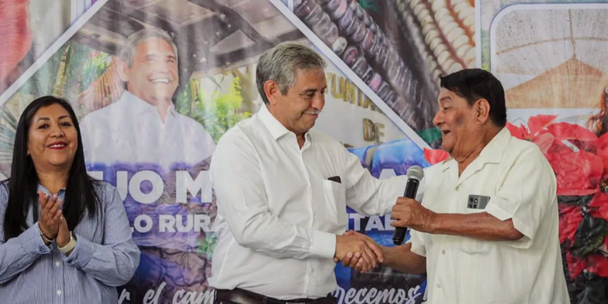 Cuernavaca entrega fertilizante a 355 productores con inversión de 3.8 millones de pesos