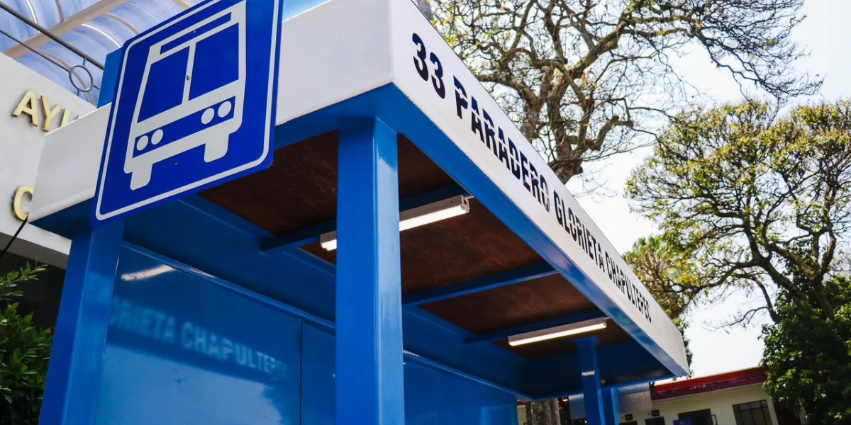El Ayuntamiento de Cuernavaca proyecta instalar 100 paraderos seguros con iluminación solar y accesibilidad; inversión será de 9 millones de pesos.