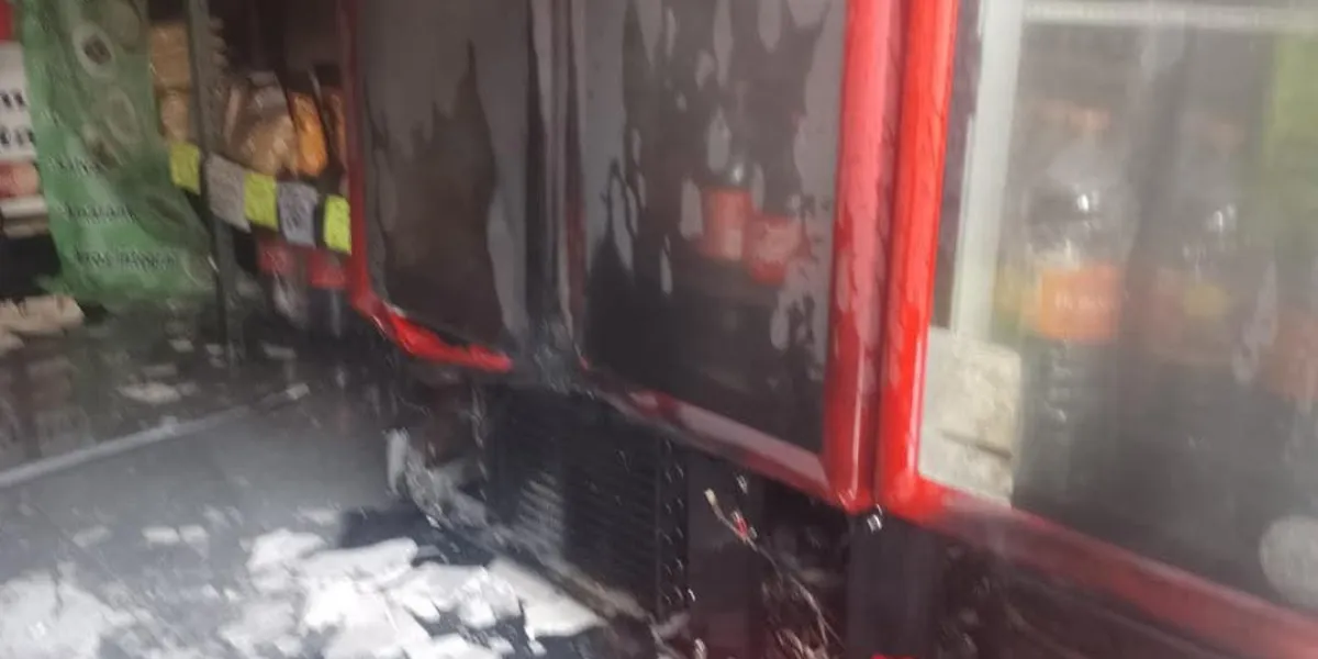 Incendio en Cuautla en colonia Emiliano Zapata