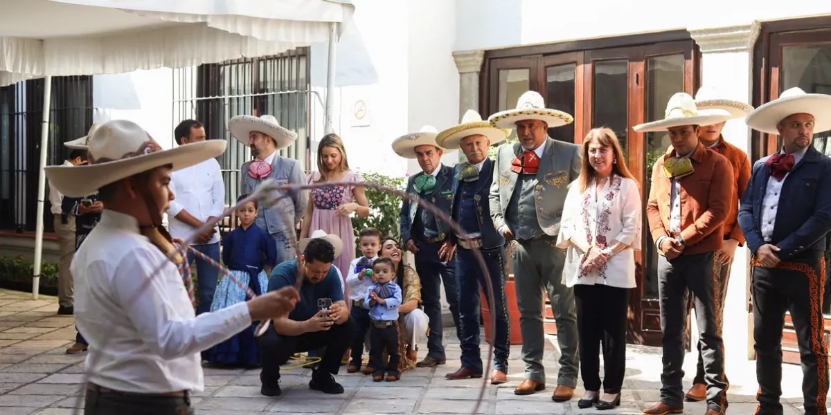 Gobernadora Margarita González Saravia respalda a asociaciones charras en Morelos
