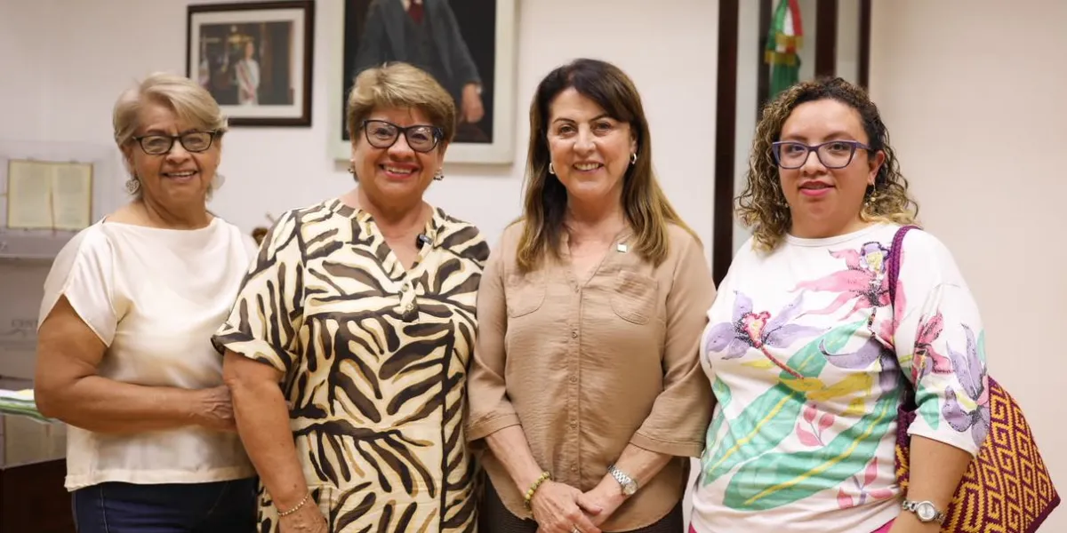 Gobernadora Margarita González Saravia escucha a mujeres de Tlatenchi en Audiencia Ciudadana