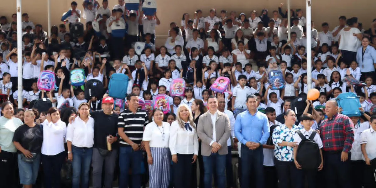 Jiutepec inicia “Jiutepec te pone la mochila” y entregará más de 28 mil mochilas y útiles escolares gratuitos a estudiantes del municipio.