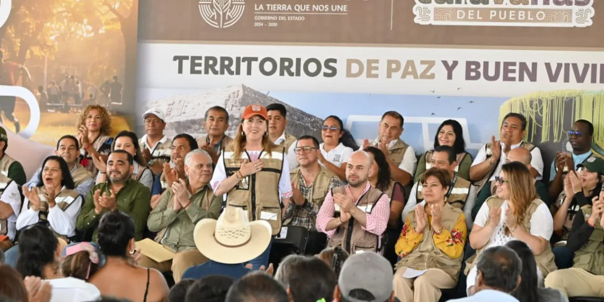 Caravanas del Pueblo llegan a Zacatepec con apoyos y obras para la región sur
