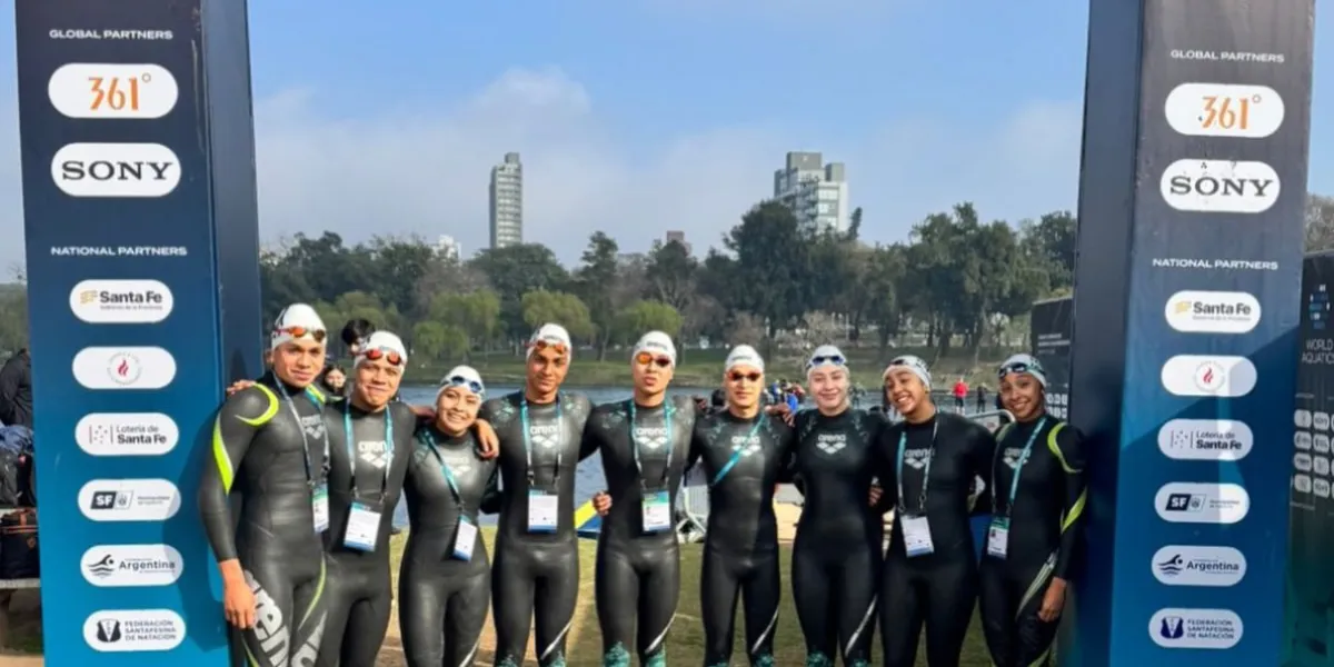 Nadadores morelenses compiten en el Mundial Juvenil de Aguas Abiertas en Argentina