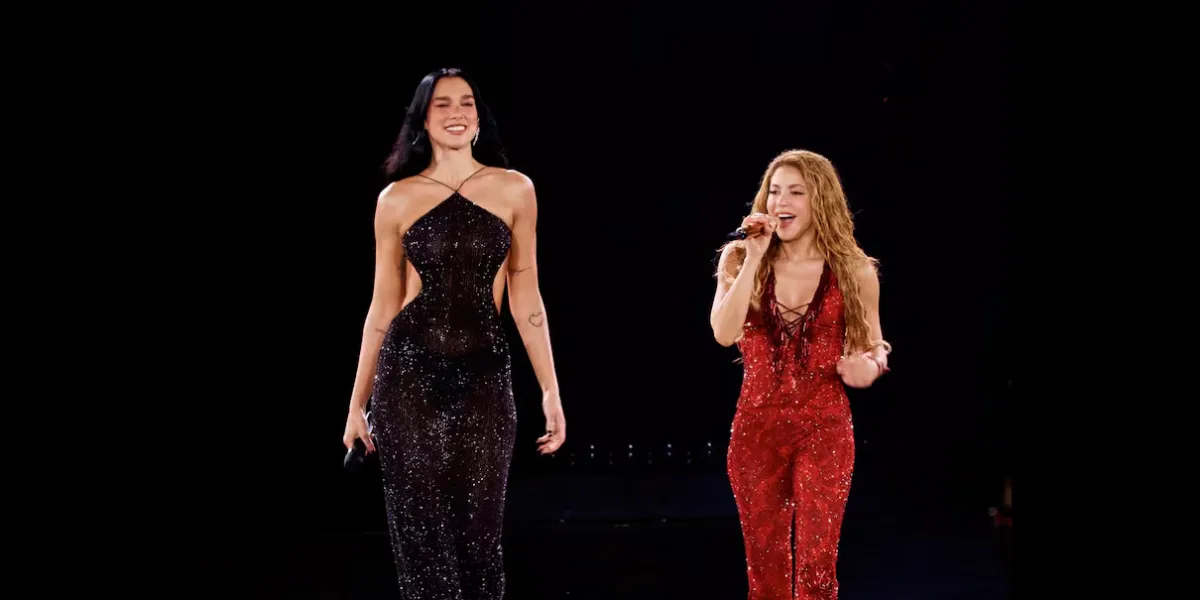 Shakira y Dua Lipa cantan juntas por primera vez con “Antología”. VIDEO