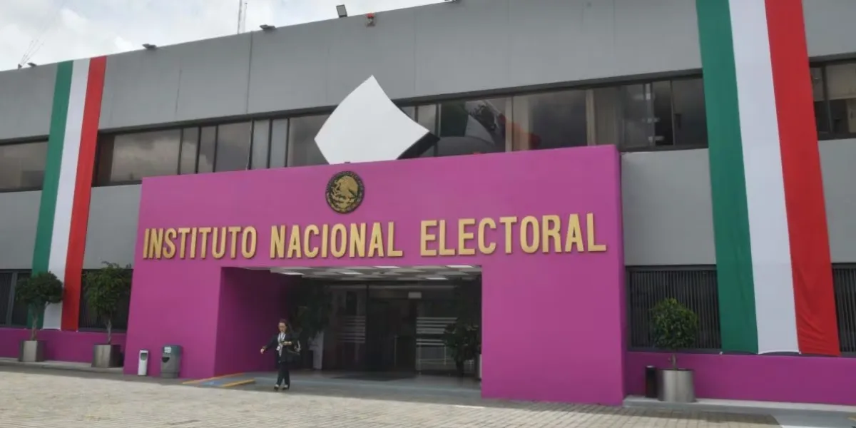 •	INE; cuando el fiscalizador se sienta en el banquillo