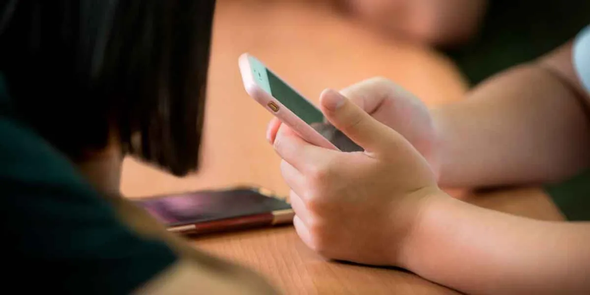 Imponen límites al uso de redes