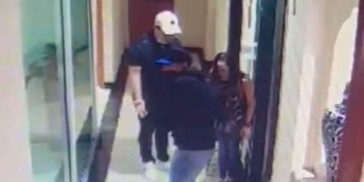 VIDEO. Sujetos armados dejan sin ROLEX a huéspedes del hotel Villa Florida  | LodeHoy