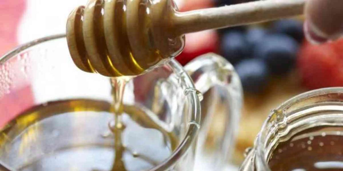 Mal manejo de agroquímicos y venta de falsa miel afecta a productores apícolas 