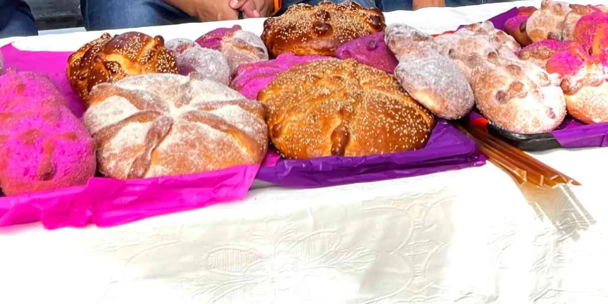 Anuncian Expo venta de pan de muerto y flor de cempasúchil 