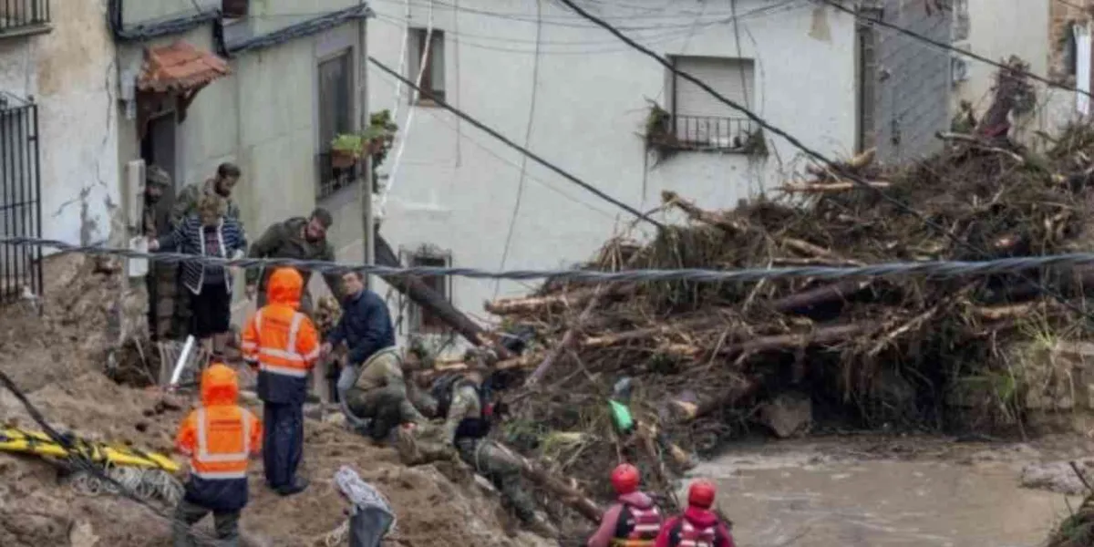 Devastadoras inundaciones en España suman 63 personas muertas y varios desaparecidos 