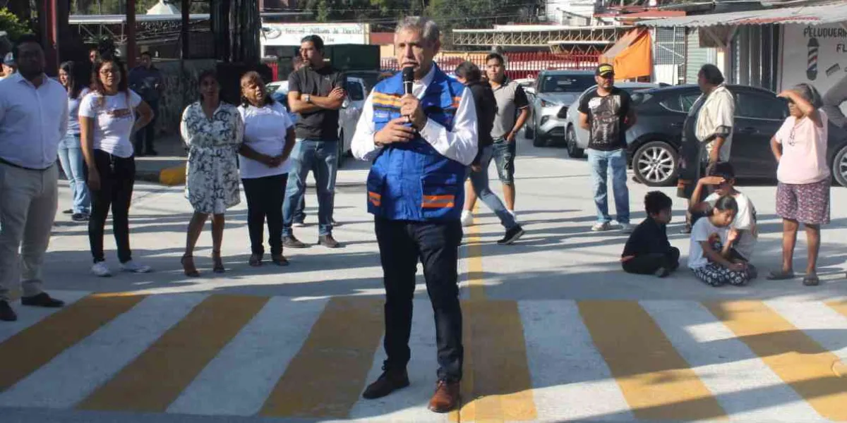 Entrega ayuntamiento de Cuernavaca nueva obra que dignifica vialidades de la colonia patios de la estación