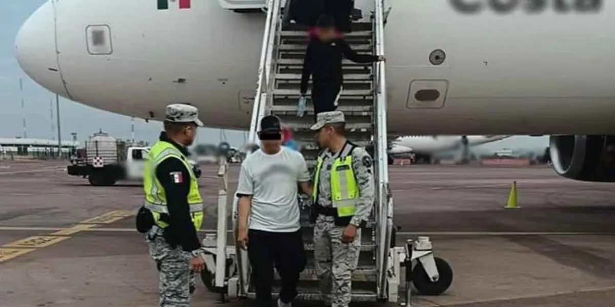 Pasajero trata de secuestrar avión en México para llevarlo a EU 