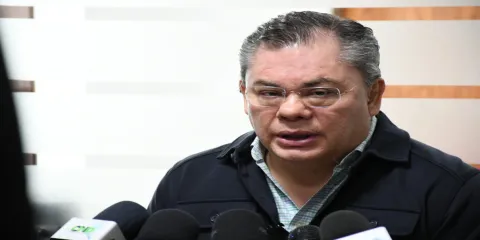 Rafael Reyes Reyes, coordinador del grupo parlamentario de Morena. 