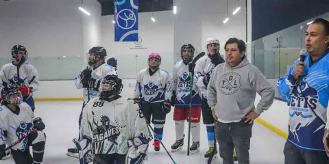 Inaugura Juan Felipe Domínguez torneo de hockey en Cuernavaca.