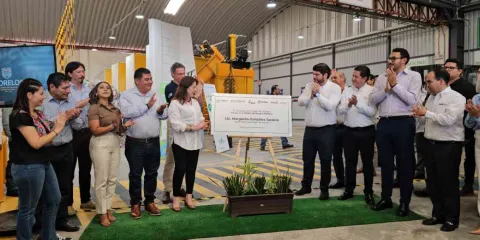 Inaugura MGS el programa "Cosecha de Lluvia" en primaria de Cuautla y Petstar de Yecapixtla