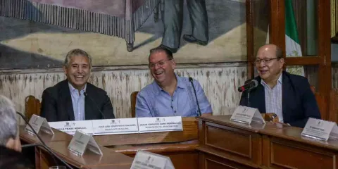 Inegi reconoce a Cuernavaca por ser el primero en obtener la CURT