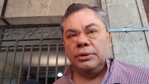 El Congreso estará vigilante de la actuación de lostitulares de la CEDHM y Fiscalía Anticorrupción, dijo el coordinador de la Fracción Parlamentaria de MORENA en el Congreso Local, Rafael Reyes 