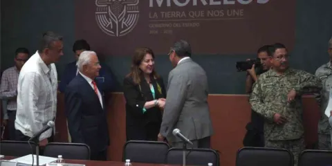 Coinciden gobiernos de Morelos y Puebla en sumar esfuerzos por la paz
