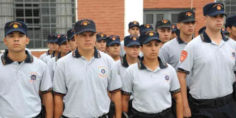 Necesitamos una policía comunitaria 