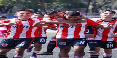 Tigres celebra un triunfo más dentro de su semana competitiva. 