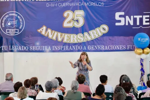  El secretario general de la Sección 19 del Sindicato Nacional de los Trabajadores de la Educación (SNTE), Joel Sánchez Vélez reafirmó el compromiso de la Directiva Seccional para seguir apoyando las legítimas demandas de las y los jubilados