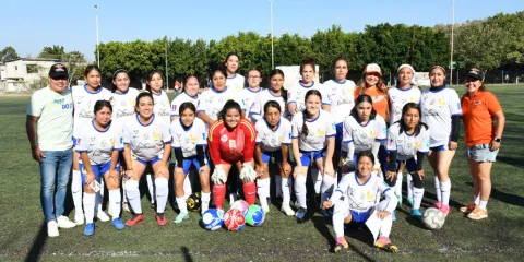 Equipos morelenses compiten por el máximo premio del torneo.