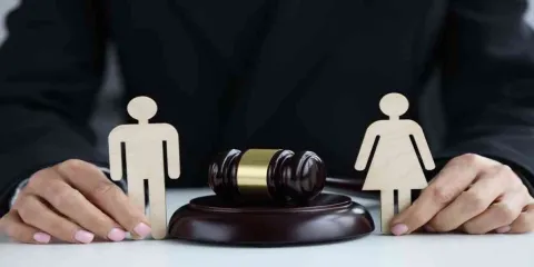 ¿Divorcio después de la muerte?