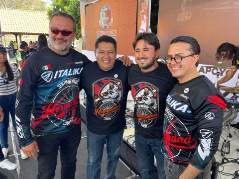 Mega rodada biker en Tlayacapan, reúne a más de 2 mil motociclistas y 5 mil visitantes 
