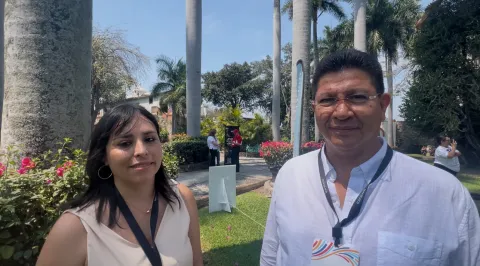 Guillermo Salgado Castañeda y Estefany Valdés  Operador Mobiliario de Keller Williams Vistahermosa