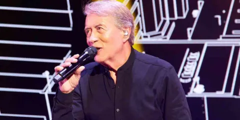 La tumba morada