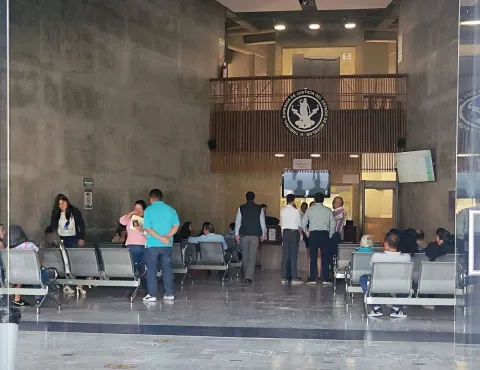 Dictan resguardo domiciliario a escolta de exdirector del  FIDELIQ