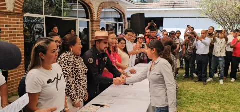 Alcalde de Yautepec toma protesta a nuevas autoridades auxiliares 